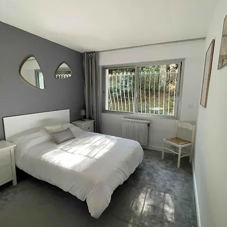 Cosy 5 Minutes From